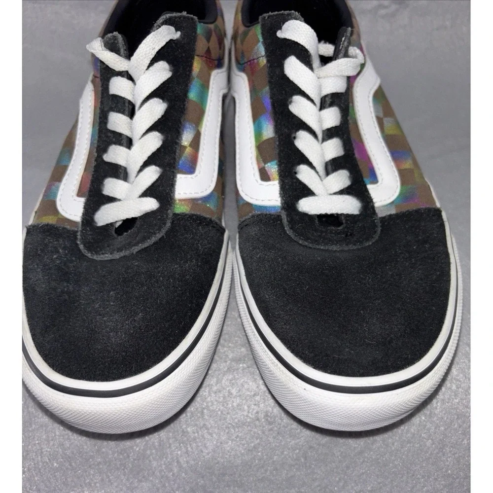 Vans Ward Women's Size 8.5 Iridescent Check Skate Shoes 500714 Rainbow Blk Wht‎